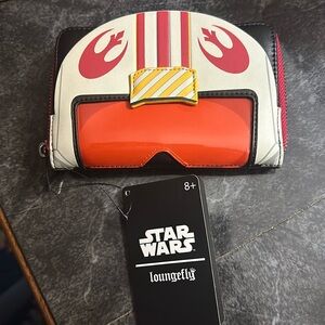Star Wars helmet loungefly wallet